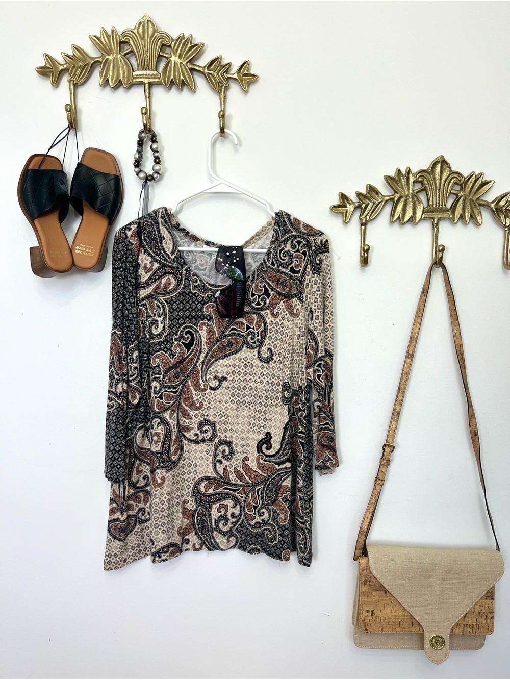 Boho Paisley Print 3/4 Sleeve Women's Top L ptp 22.5” l 28”